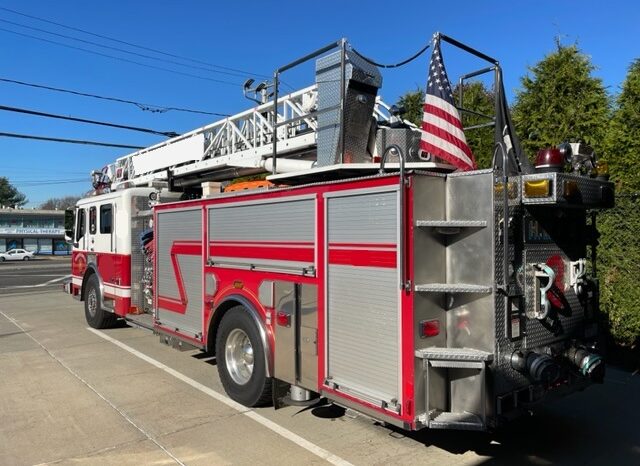 2004 American LaFrance Eagle LTI 75ft Quint Hale 1500/400 Poly full