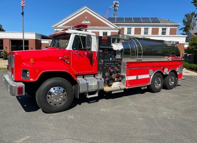 2000 International New Lexington Tanker Pumper 3,000/1500 GPM  full