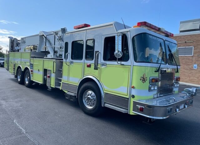 FOR SALE: 1998 Spartan Simon Gladiator LTI 93 Ft Mid-Mount Aerial Platform full