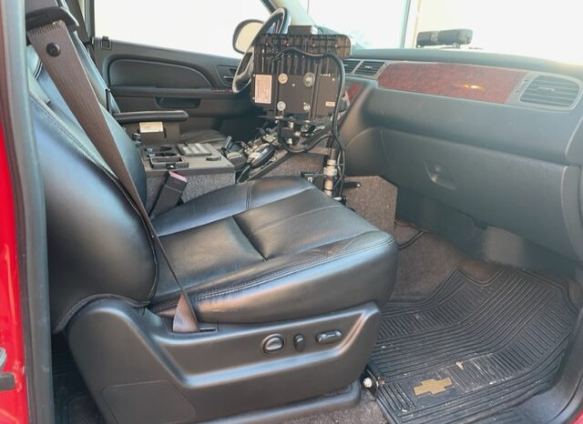 2012 Chevy Suburban 2500 LT SSV 4×4 Command Vehicle full