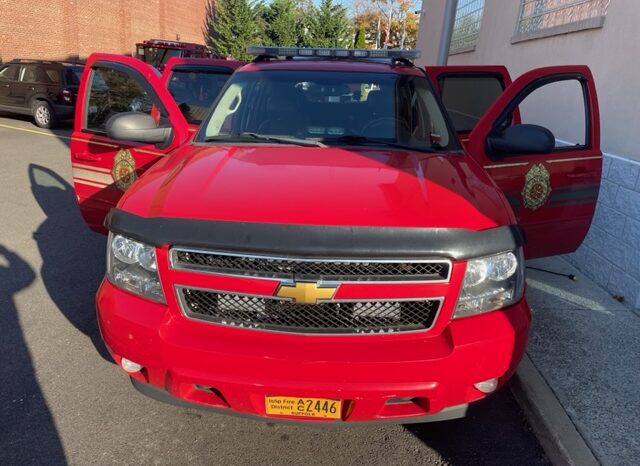 2012 Chevy Suburban 2500 LT SSV 4×4 Command Vehicle full