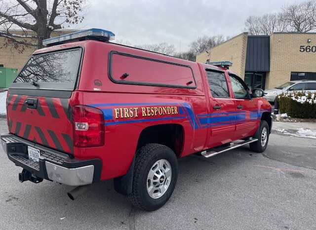 2011 Chevy Silverado 4Dr 2500-HD Pick Up Command Vehicle full