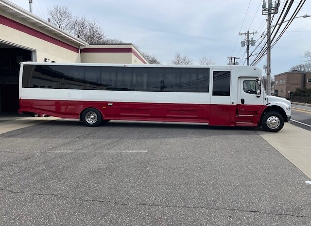 2012 Freightliner Business Class M2 (36) Passenger Bus full