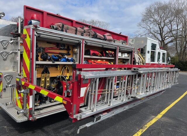 2004 Pierce Dash Deluge 4Dr 1,000/2,000 GPM Custom Rescue Pumper full