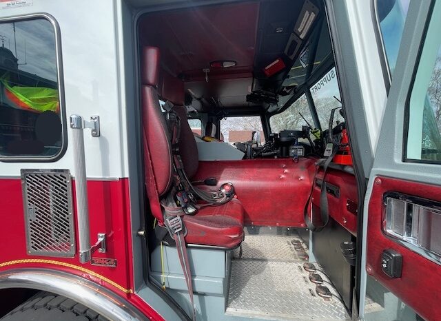 2004 Pierce Dash Deluge 4Dr 1,000/2,000 GPM Custom Rescue Pumper full