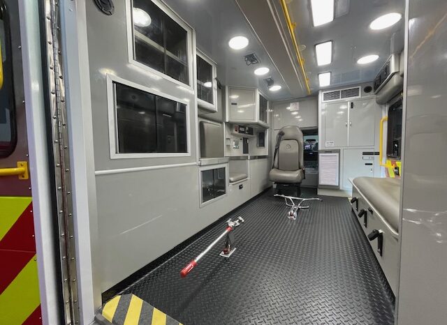 🚑 2024 E450 Super Duty Type III Wheeled Coach Ambulance 🚑 full