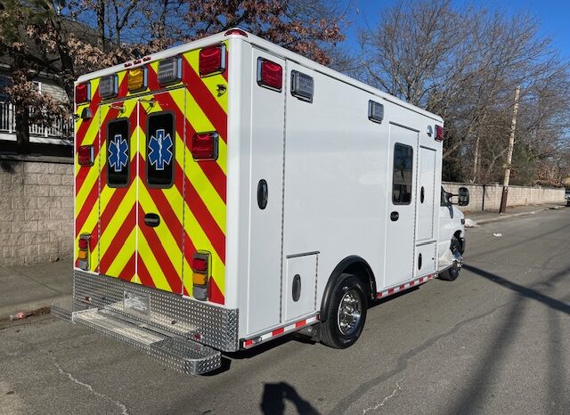 🚑 2024 E450 Super Duty Type III Wheeled Coach Ambulance 🚑 full