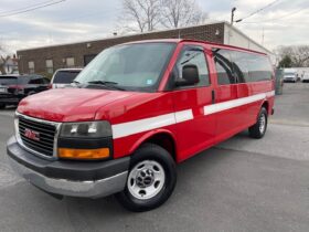 2010 GMC Savana 3500 12 Passenger LS Extended Van