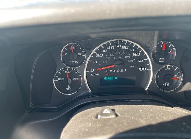 2013 Chevy Express 2500 LS – 12 Passenger Van full