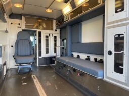 2006 Ford E450 Type III Braun Ambulance 49k Miles full