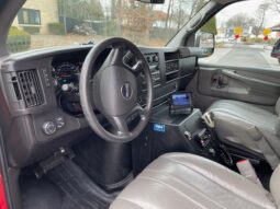 2010 GMC Savana 3500 12 Passenger LS Extended Van full