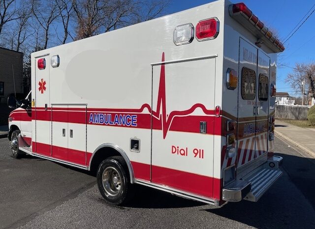 2006 Ford E450 Type III Braun Ambulance 49k Miles full