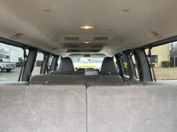2010 GMC Savana 3500 12 Passenger LS Extended Van full
