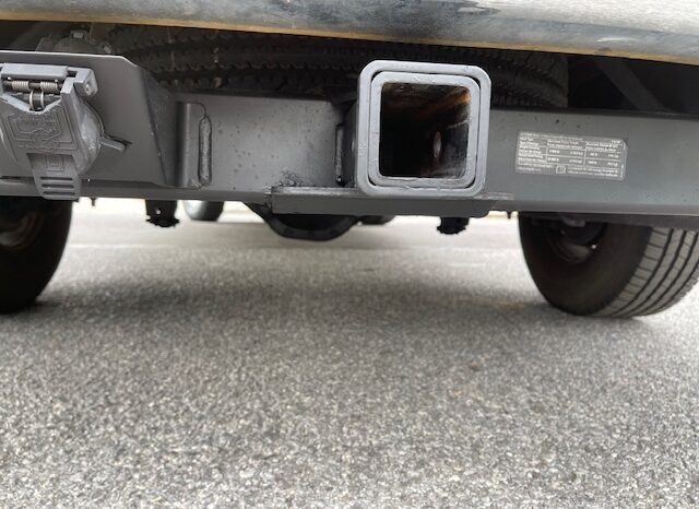 2010 GMC Savana 3500 12 Passenger LS Extended Van full
