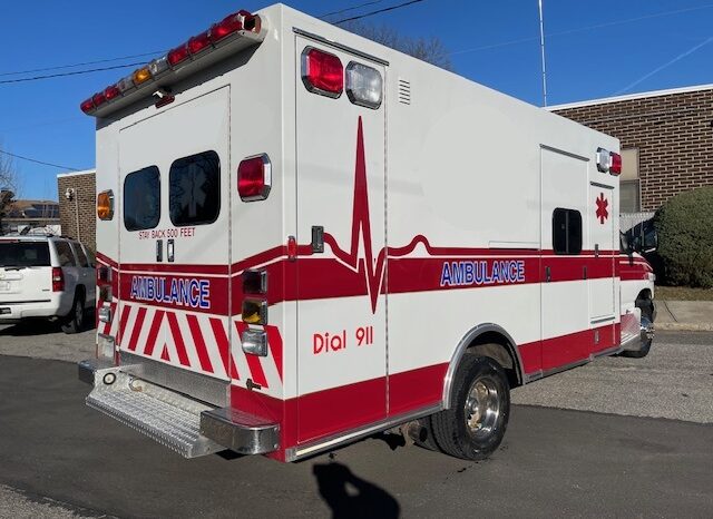 2006 Ford E450 Type III Braun Ambulance 49k Miles full