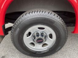 2010 GMC Savana 3500 12 Passenger LS Extended Van full