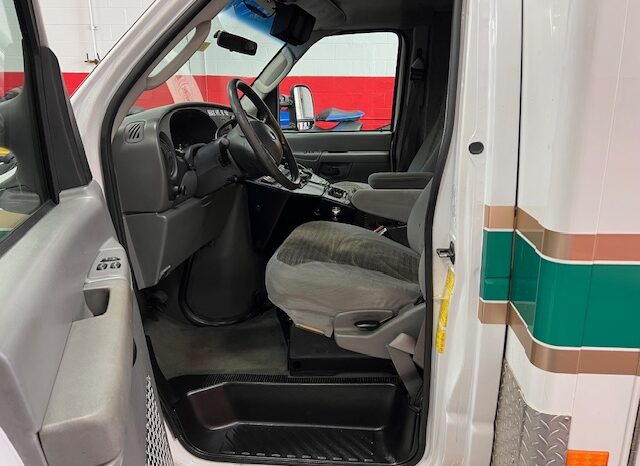 🚑 FOR SALE: 2003 Ford E-450 PL Custom Type III Ambulance full