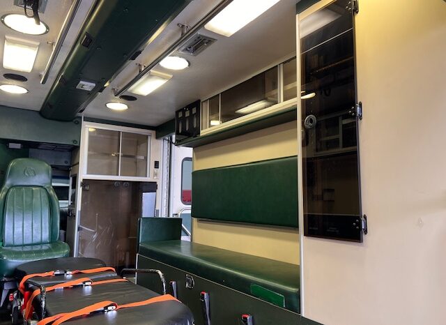 🚑 FOR SALE: 2003 Ford E-450 PL Custom Type III Ambulance full
