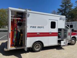🚑 2017 Ford E450 Super Duty AEV Type III Ambulance – ONLY 35K MILES full