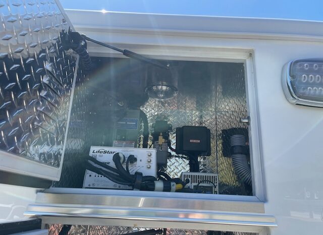 🚑 2017 Ford E450 Super Duty AEV Type III Ambulance – ONLY 35K MILES full