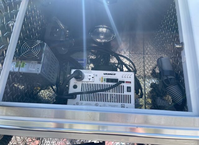 🚑 2016 Ford E450 Super Duty AEV Type III Ambulance – ONLY 31K MILES full