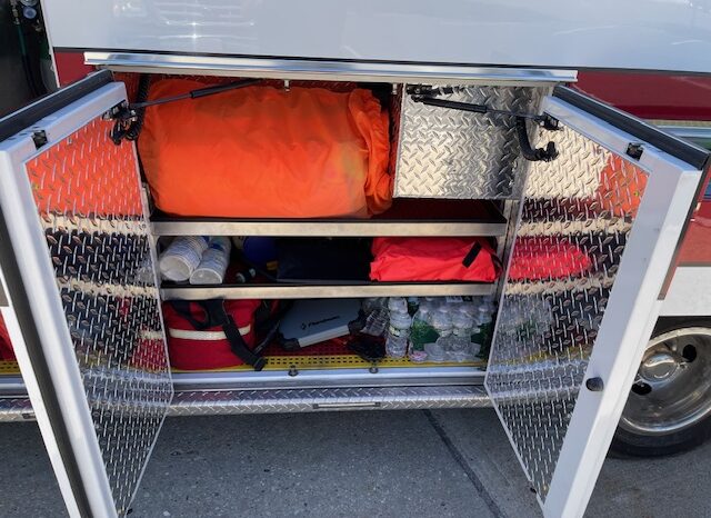 🚑 2017 Ford E450 Super Duty AEV Type III Ambulance – ONLY 35K MILES full