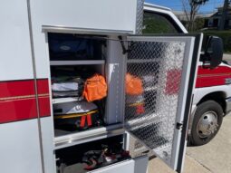 🚑 2016 Ford E450 Super Duty AEV Type III Ambulance – ONLY 31K MILES full