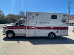 🚑 2016 Ford E450 Super Duty AEV Type III Ambulance – ONLY 31K MILES full