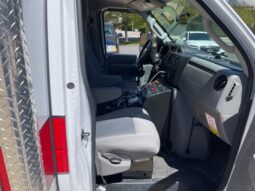 🚑 2017 Ford E450 Super Duty AEV Type III Ambulance – ONLY 35K MILES full