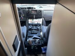 🚑 2017 Ford E450 Super Duty AEV Type III Ambulance – ONLY 35K MILES full