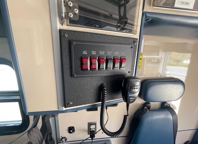 🚑 2016 Ford E450 Super Duty AEV Type III Ambulance – ONLY 31K MILES full