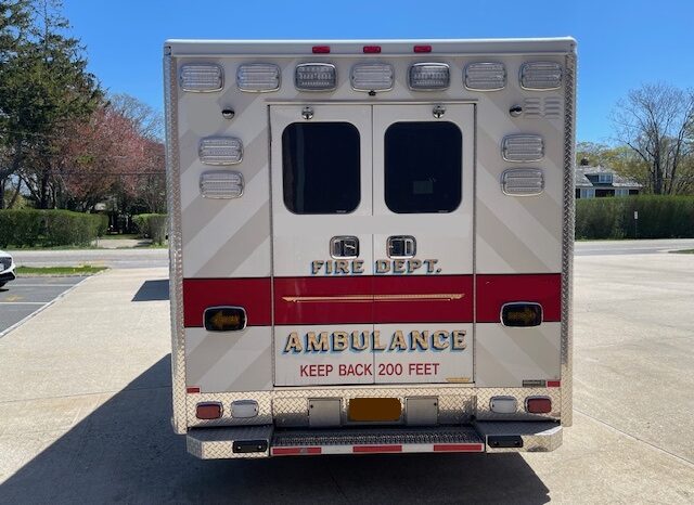 🚑 2017 Ford E450 Super Duty AEV Type III Ambulance – ONLY 35K MILES full